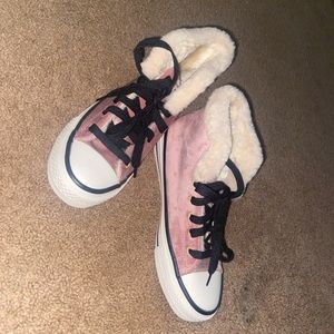 “Converse” ads-star high top shoes